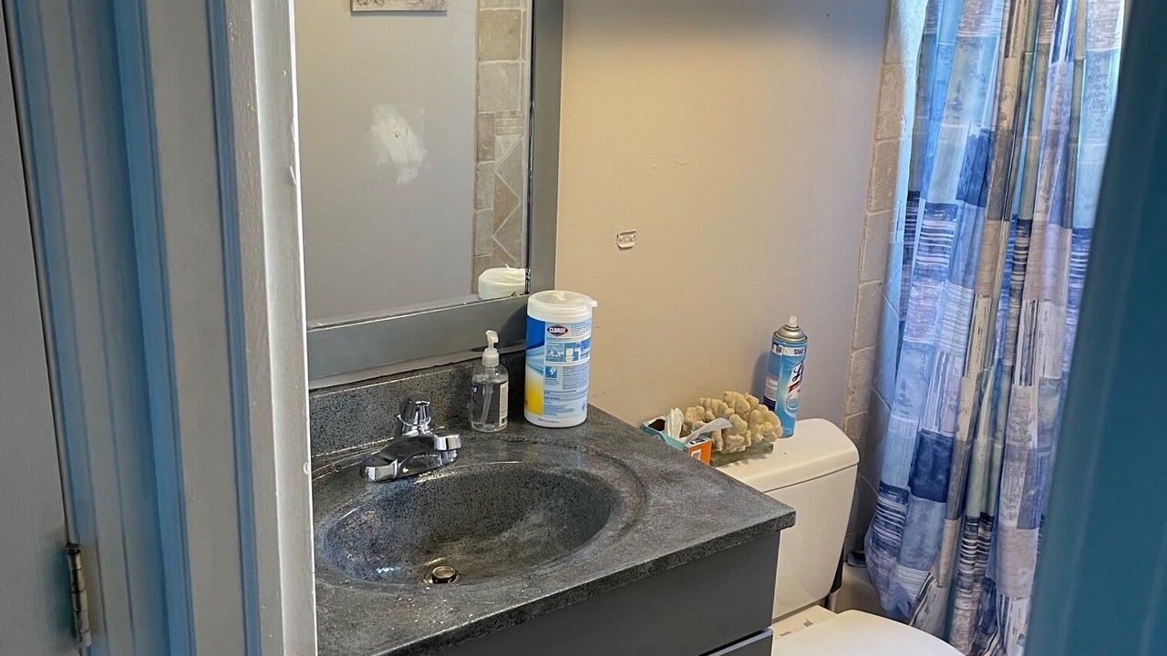 Photo of Bathroom in South Side