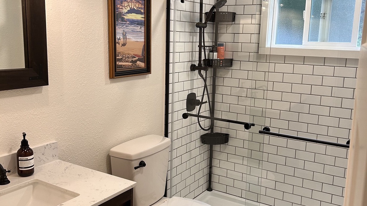 Photo of Bathroom in Bandon