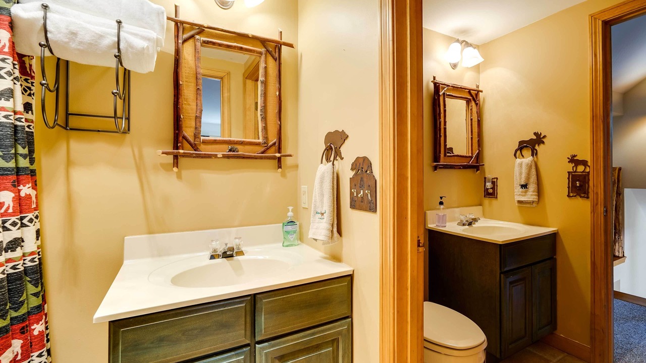 Photo of Bathroom in Winhall