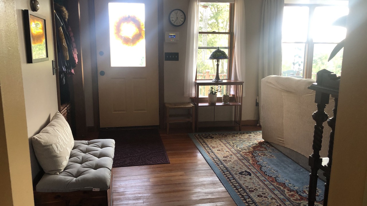 Photo of Livingroom in Wayne