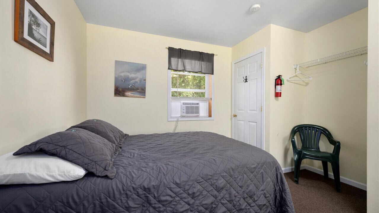 Photo of Bedroom in Durhamville