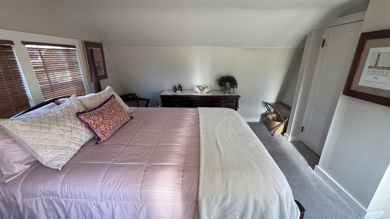 Photo of Bedroom in Marblehead