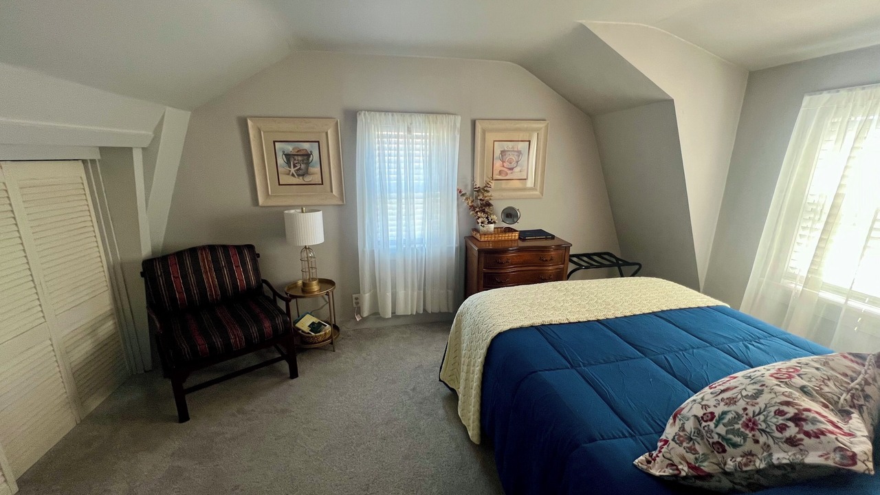 Photo of Bedroom in Marblehead
