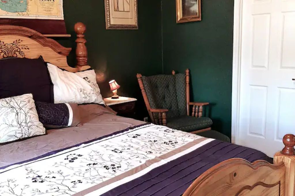 Photo of Bedroom in Prineville