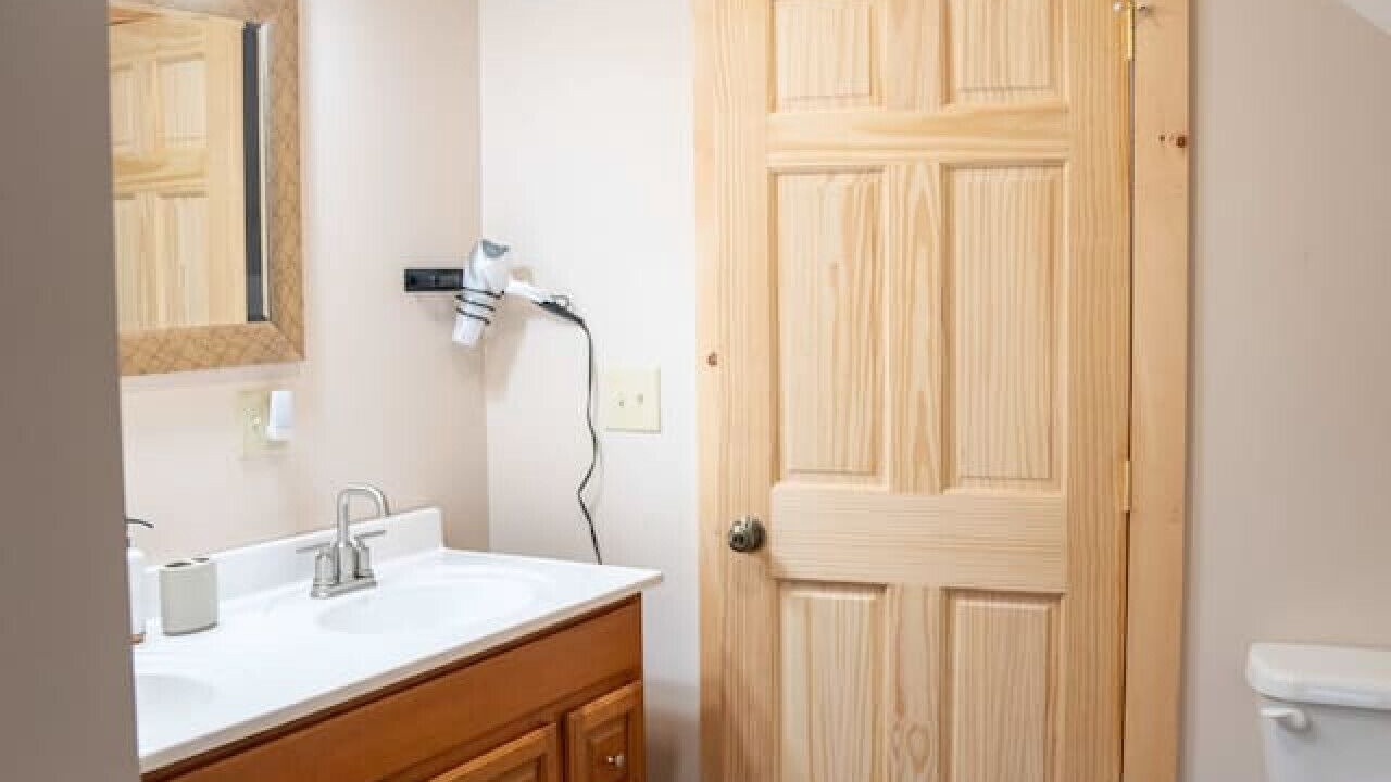 Photo of Bathroom in East Burke