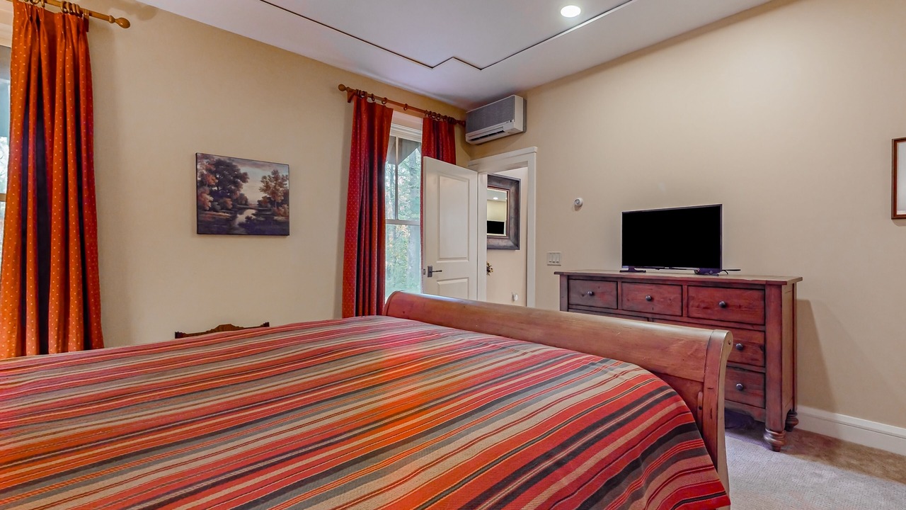Photo of Bedroom in Proctorsville