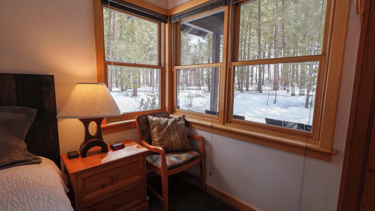 Photo of Bedroom in Mazama