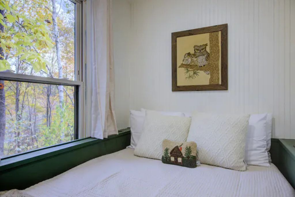 Photo of Bedroom in Lake Luzerne-Hadley
