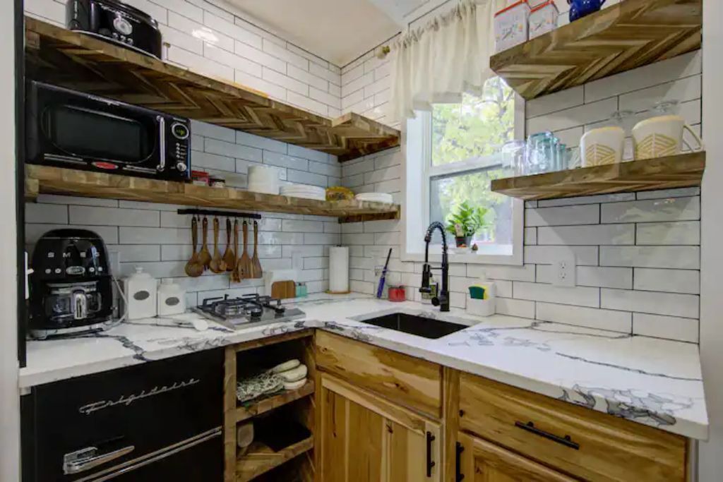 Photo of Kitchen in Lake Luzerne-Hadley