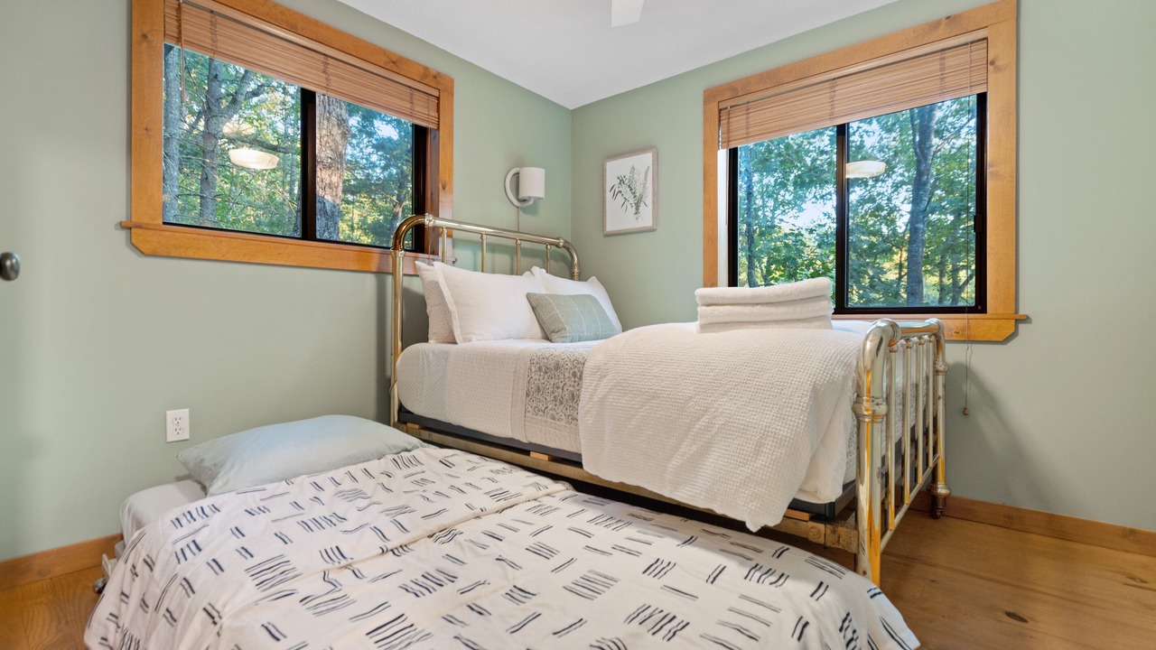 Photo of Bedroom in Basye