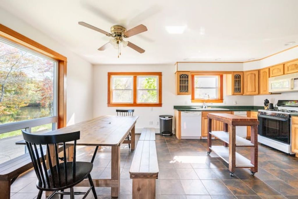 Photo of Kitchen in Parksville