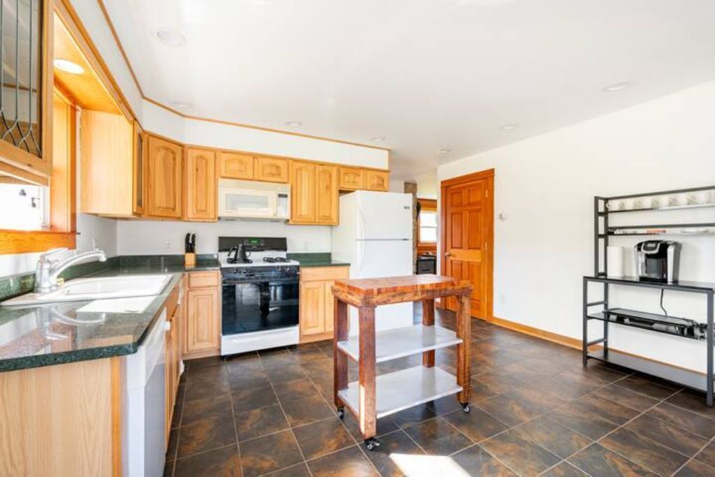 Photo of Kitchen in Parksville