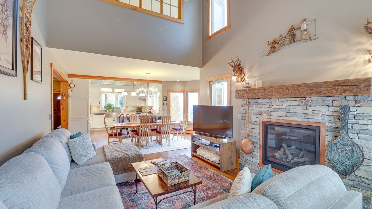 Photo of Livingroom in North Troy