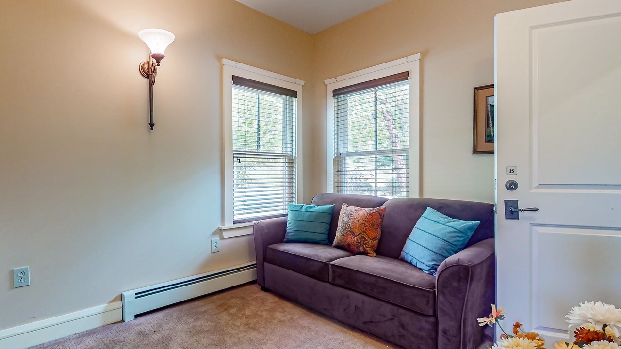 Photo of Livingroom in Proctorsville