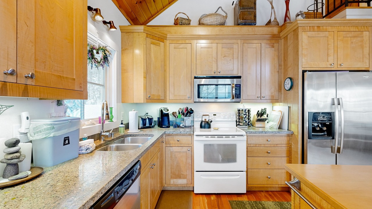 Photo of Kitchen in Warren