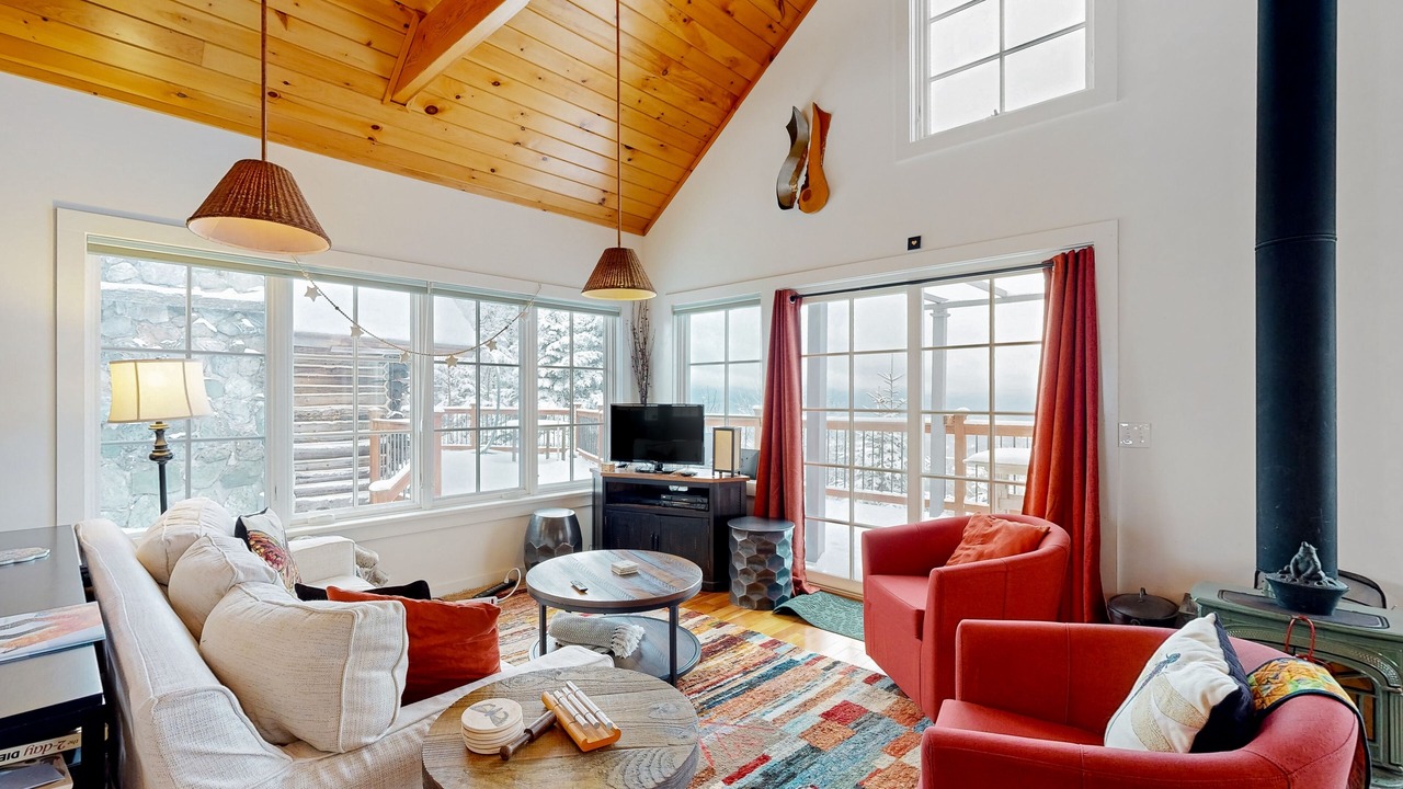 Photo of Livingroom in Warren