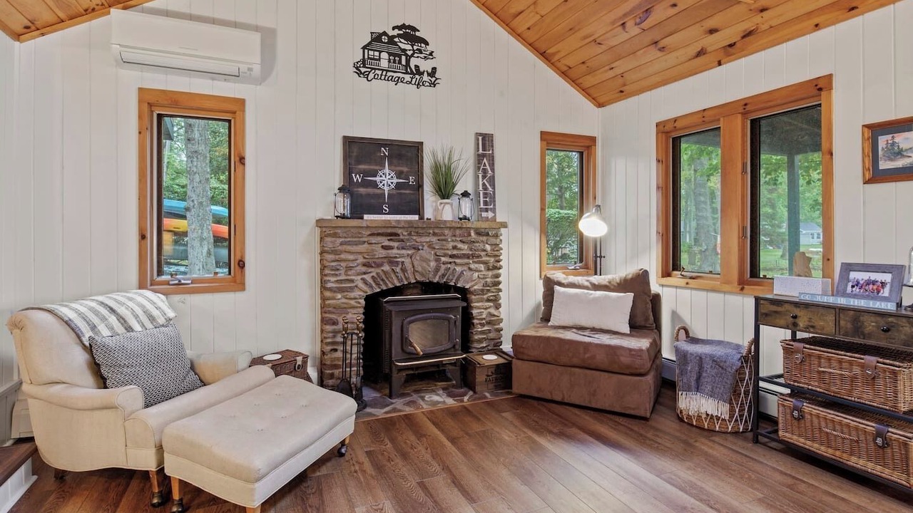 Photo of Bedroom in Honeoye