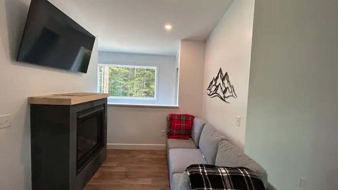 Photo of Livingroom in Jay