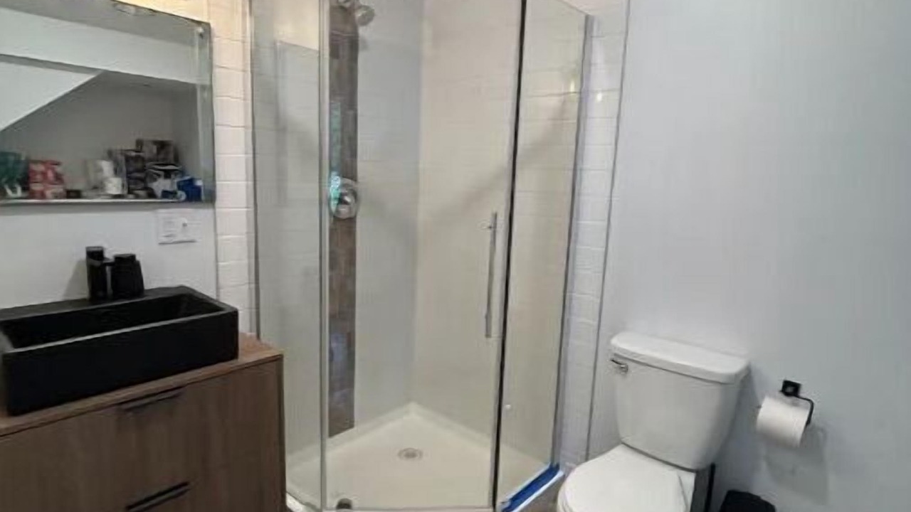 Photo of Bathroom in Jay