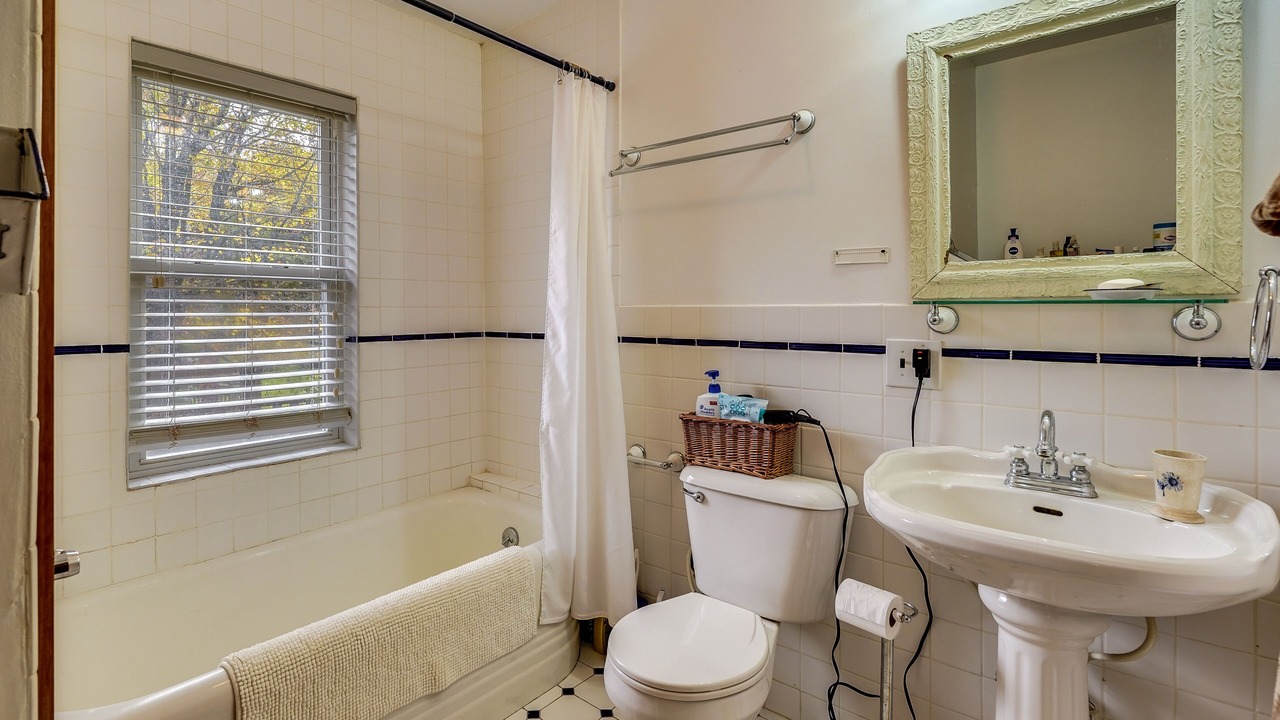 Photo of Bathroom in Town of Beekmantown