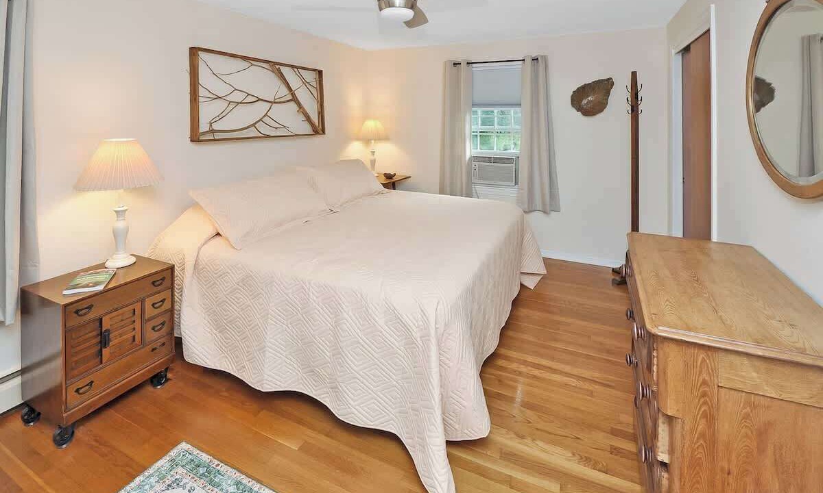 Photo of Bedroom in North Hampton