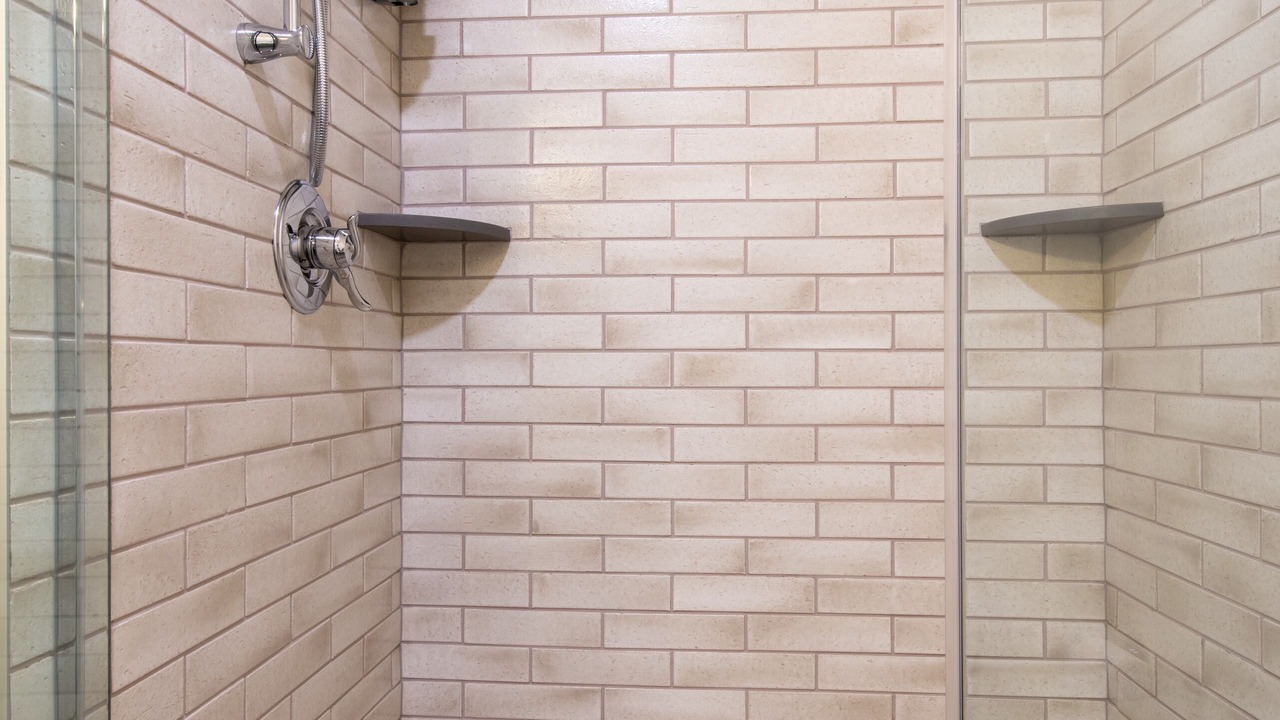 Photo of Bathroom in Warren
