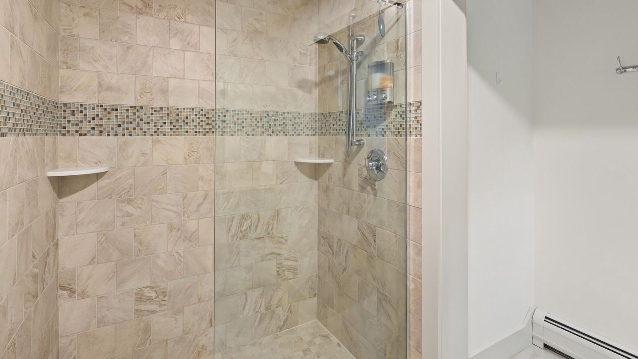 Photo of Bathroom in Warren