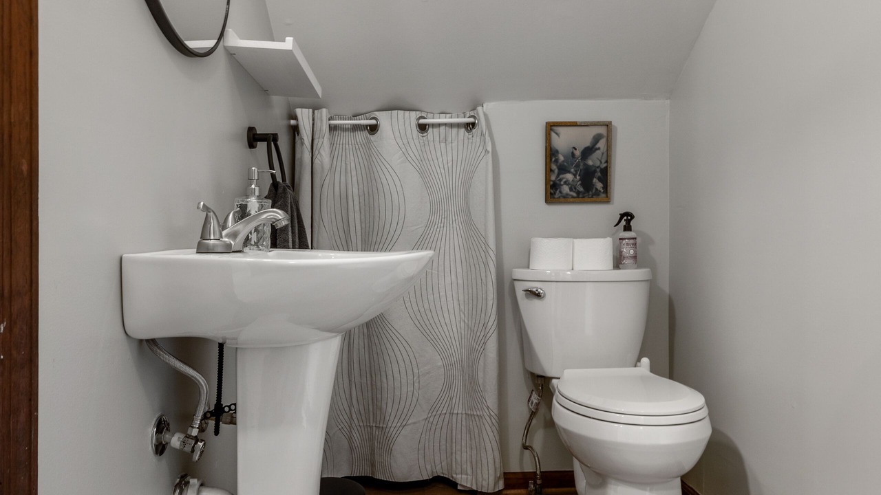 Photo of Bathroom in Schuylerville