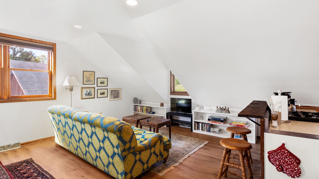 Photo of Livingroom in Schuylerville