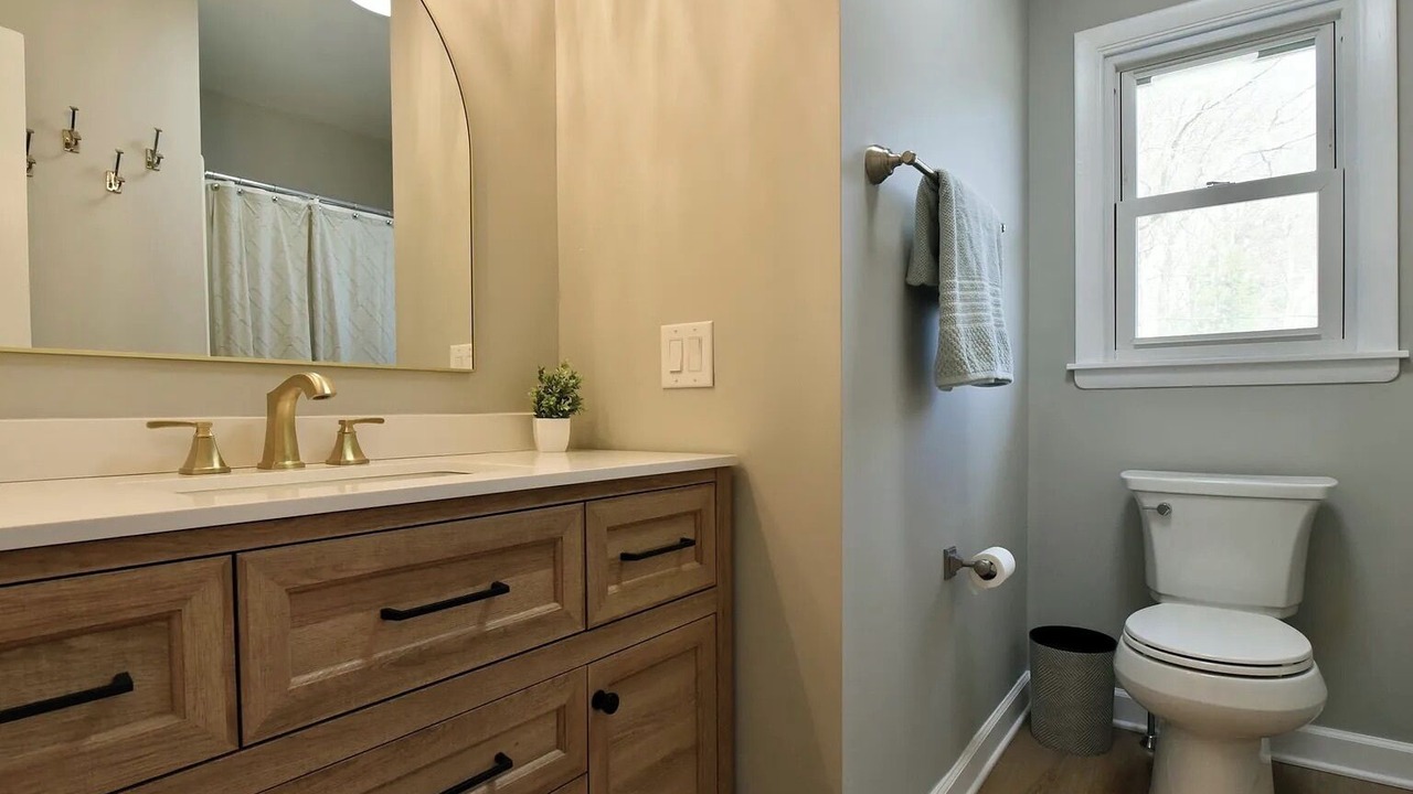 Photo of Bathroom in Saratoga Springs