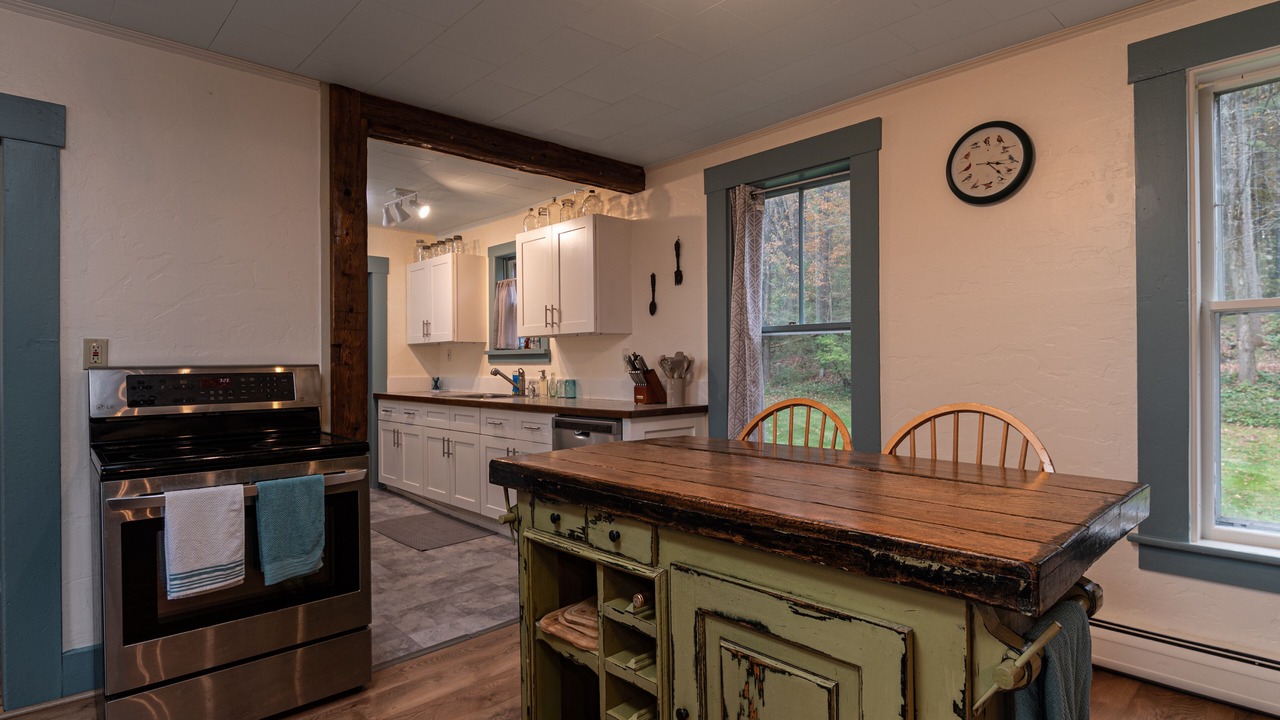 Photo of Kitchen in Chester Depot