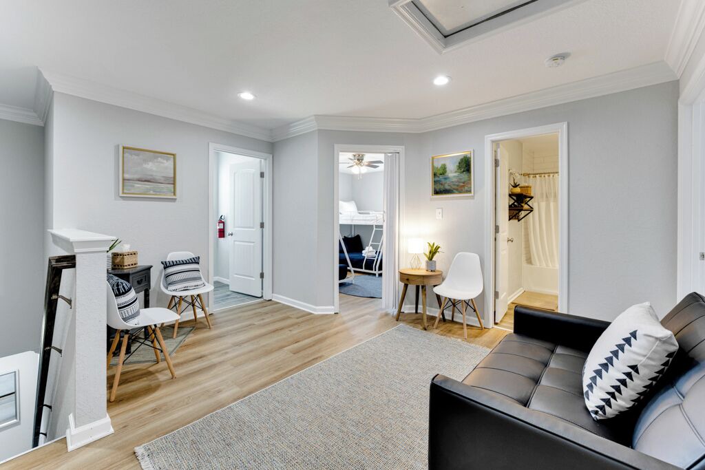 Photo of Livingroom in East Ocean View