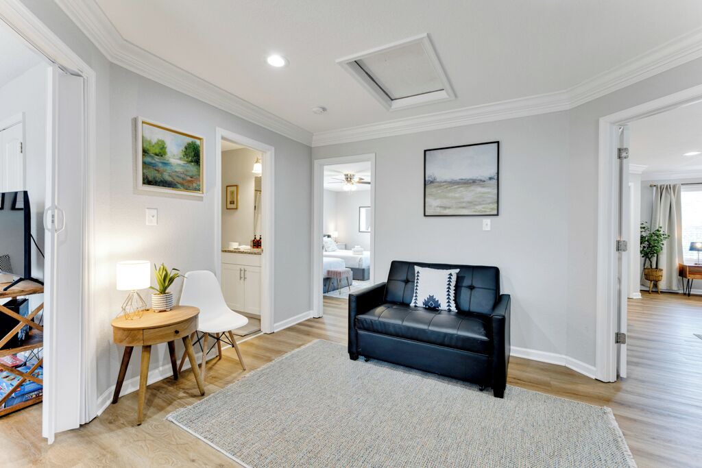 Photo of Livingroom in East Ocean View