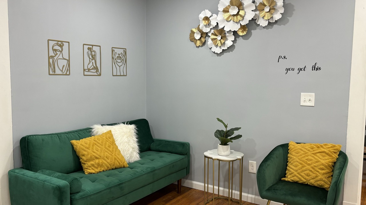 Photo of Livingroom in East Longmeadow