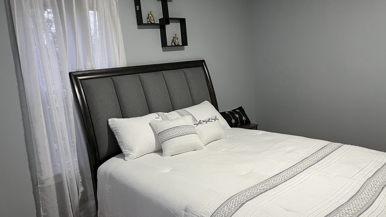 Photo of Bedroom in East Longmeadow