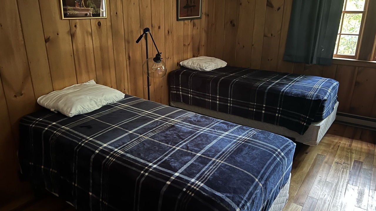 Photo of Bedroom in Alton
