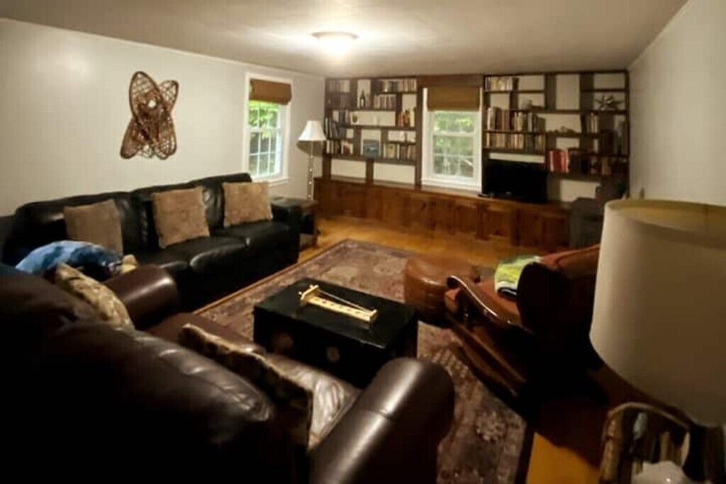 Photo of Livingroom in Newcomb