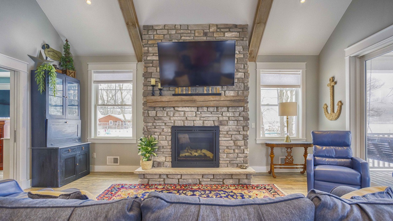 Photo of Livingroom in Honeoye