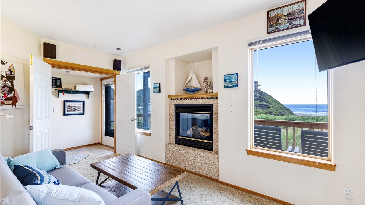 Photo of Livingroom in Gleneden Beach