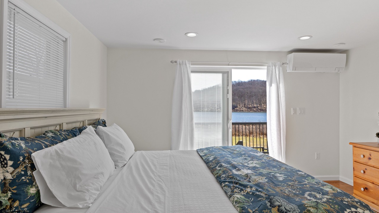Photo of Bedroom in Ancram