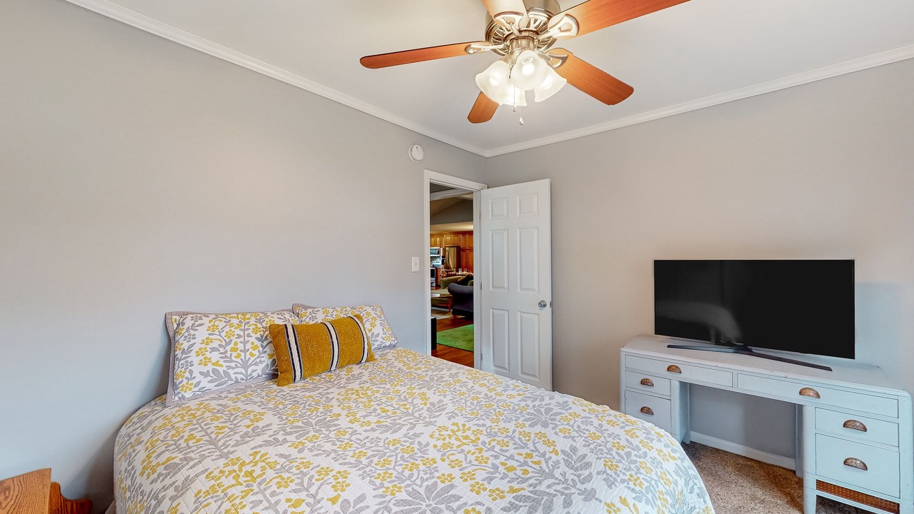 Photo of Bedroom in Swansboro