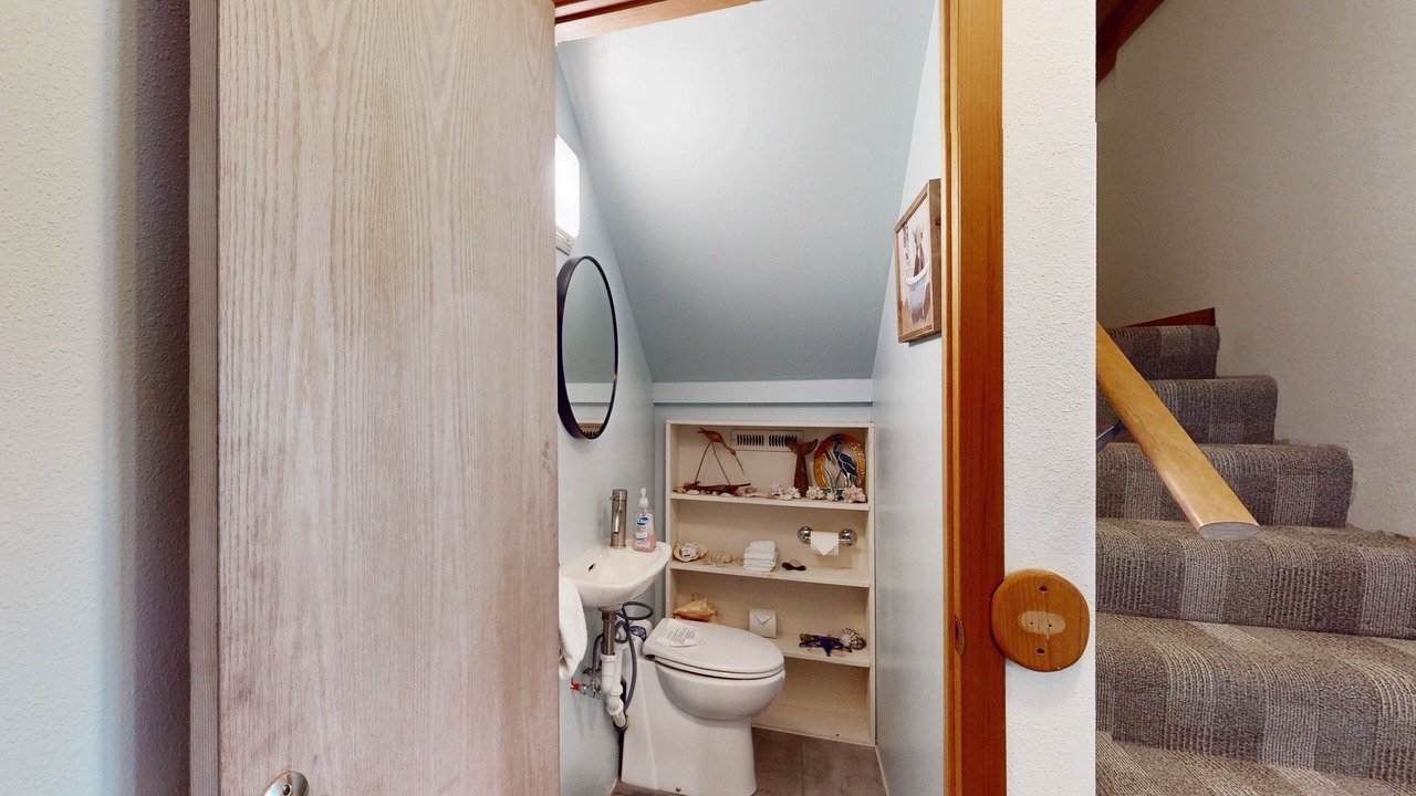 Photo of Bathroom in Agate