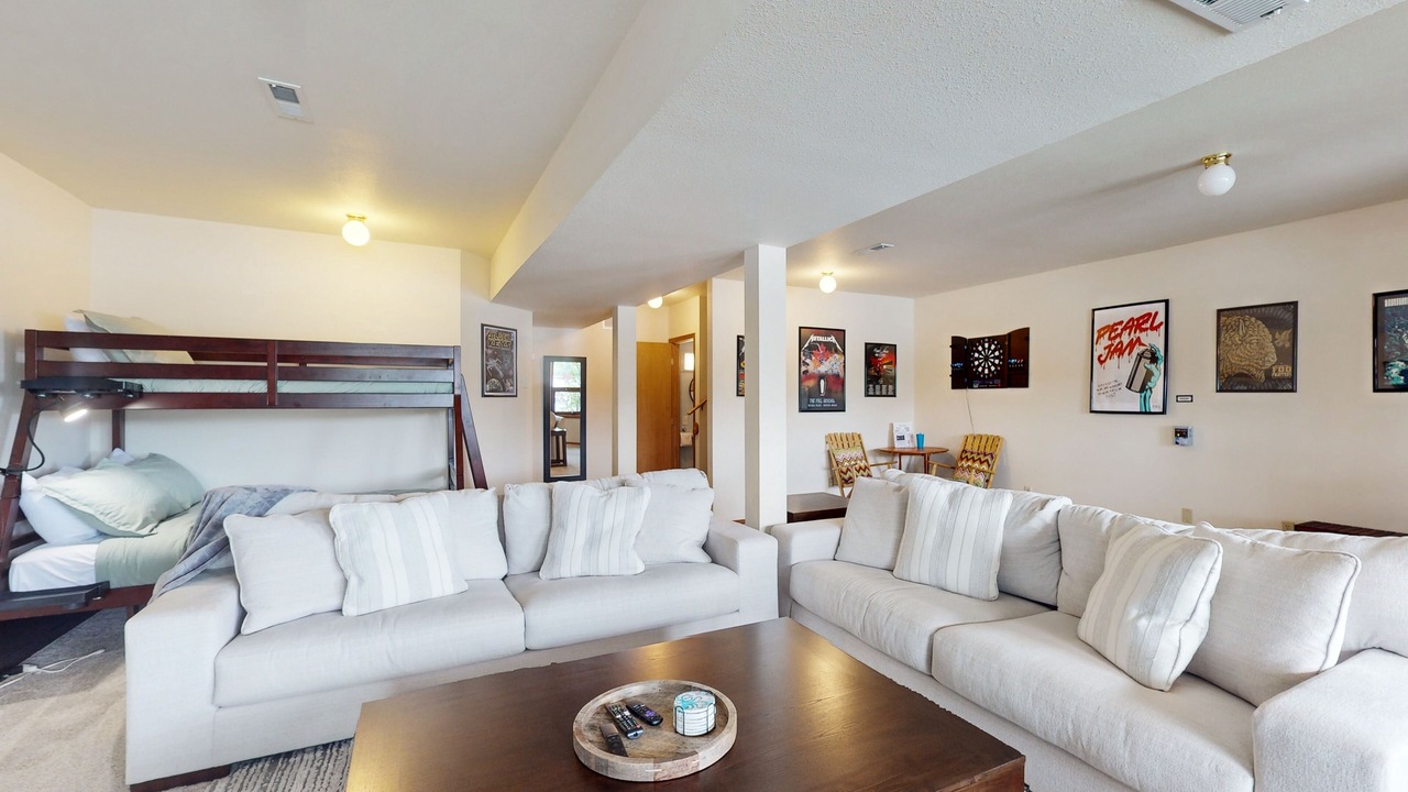 Photo of Livingroom in Agate