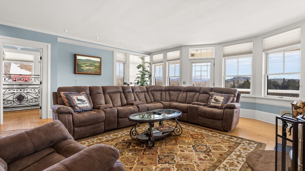 Photo of Livingroom in Mount Holly
