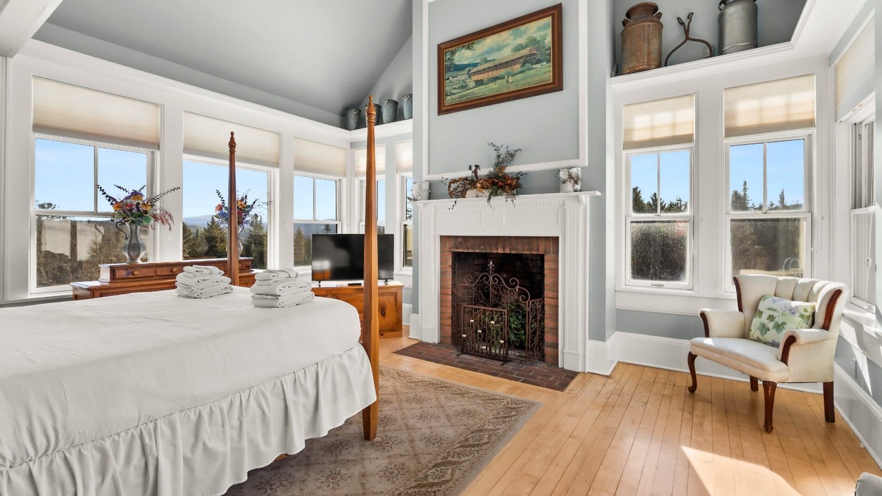Photo of Bedroom in Mount Holly