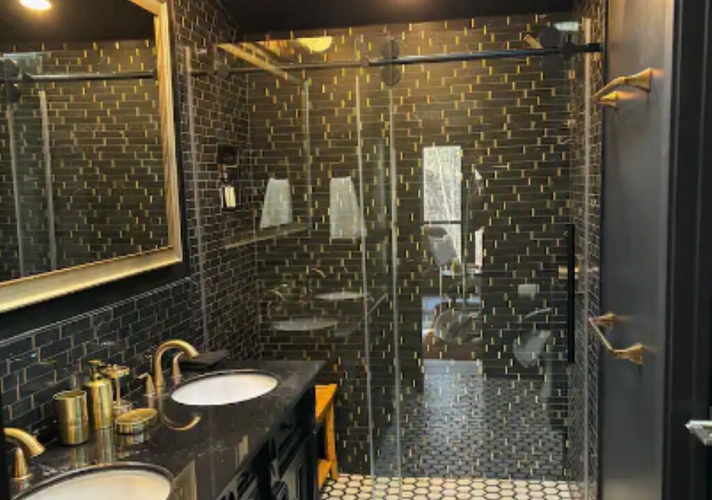 Photo of Bathroom in The Woods