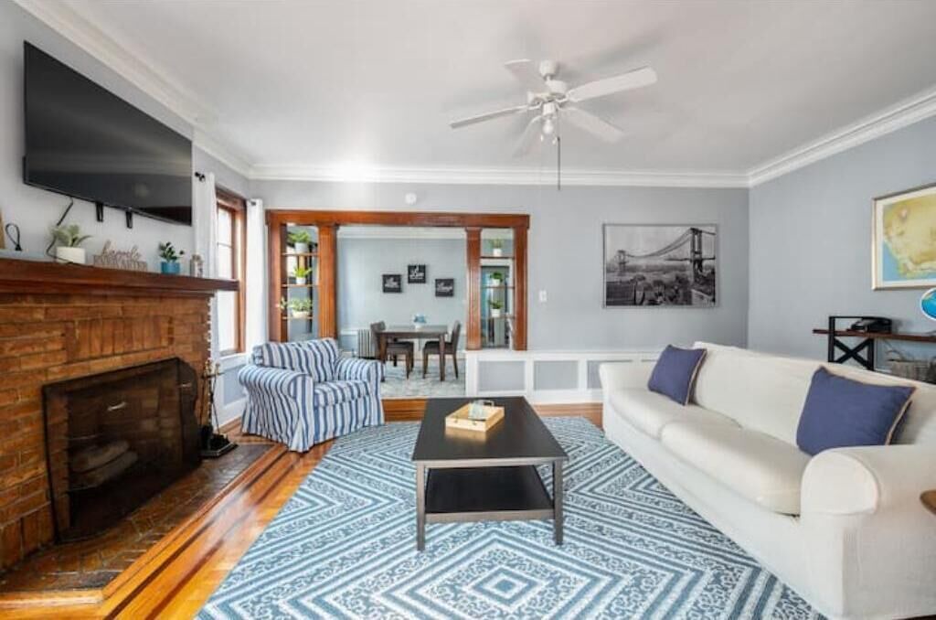 Photo of Livingroom in Ampere