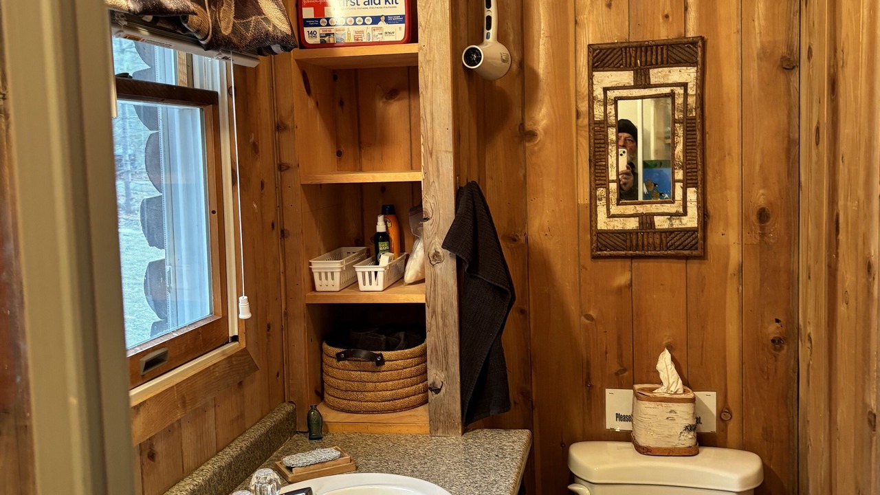 Photo of Bedroom in Winthrop