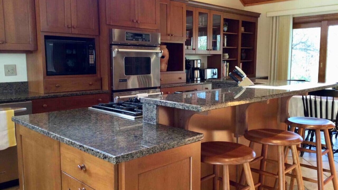 Photo of Kitchen in Alburg