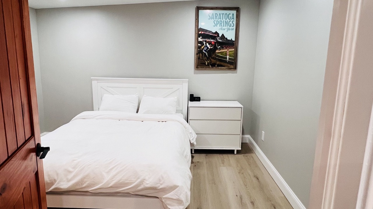 Photo of Bedroom in Lake George